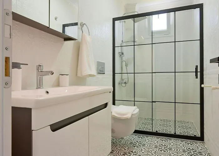 Spacious For Large Families - Egeden 2 フェティエ