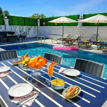 빌라 Spacious For Large Families - Egeden 2 *