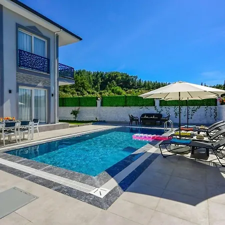 빌라 Spacious For Large Families - Egeden 2