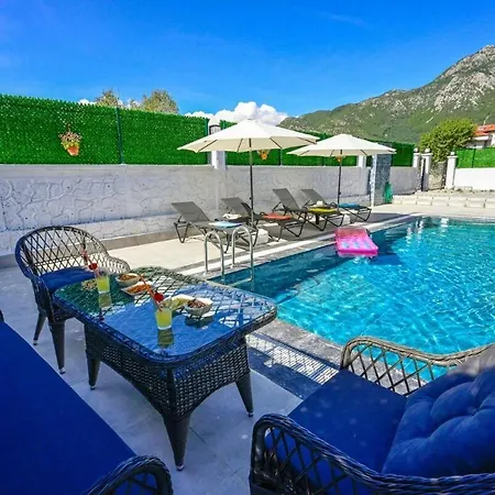 Spacious For Large Families - Egeden 2 빌라 *